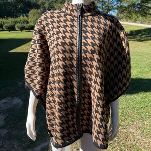 Houndstooth Zip-Up Poncho